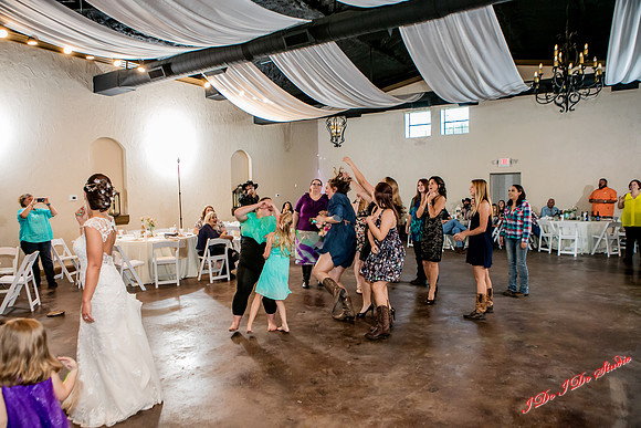 WED-8027
